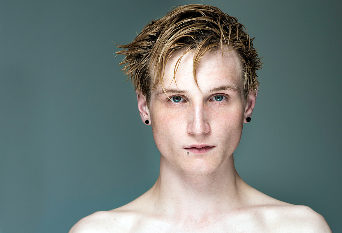 Portrait from the Lars Heppert photography archive (3 of 30)